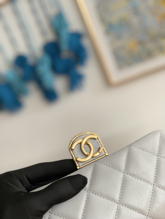 Handbag   Chanel  3474  size 15*20*8 cm