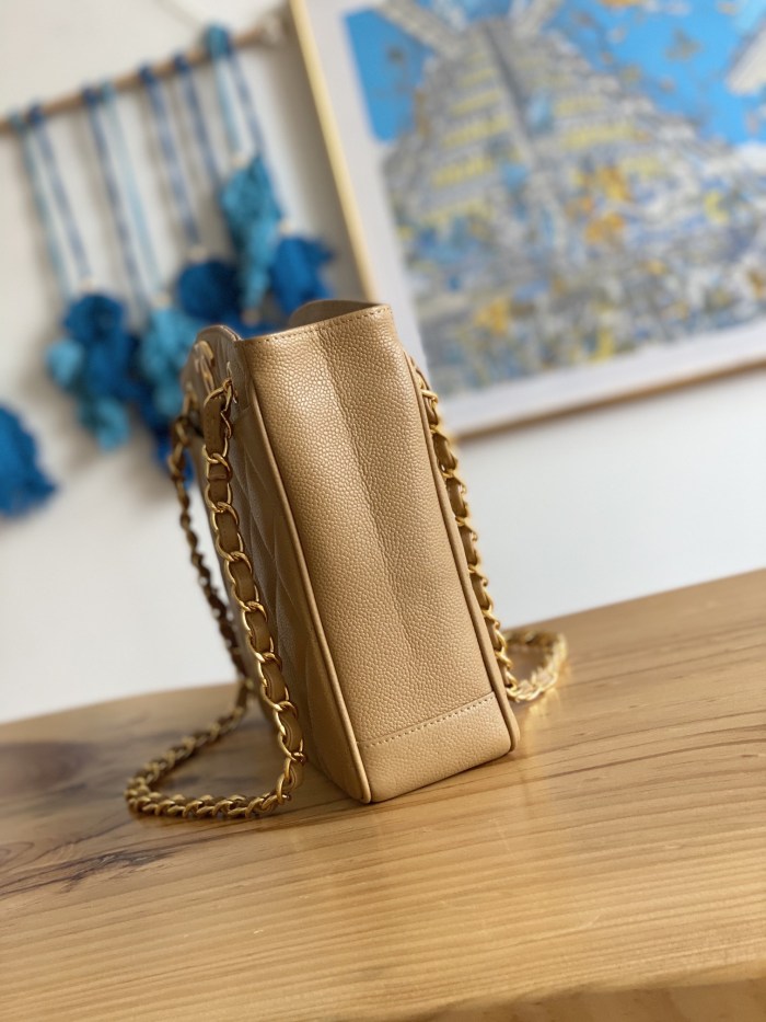 Handbag    Chanel  A98  size  28*9 *23 cm