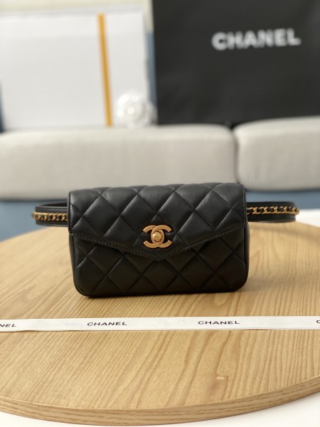 Handbag   Chanel  99009  size  18*3.5*12  cm
