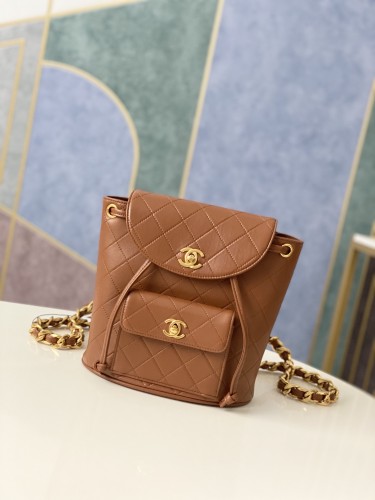 Handbag   Chanel  88792  size  21 10 20.5 cm