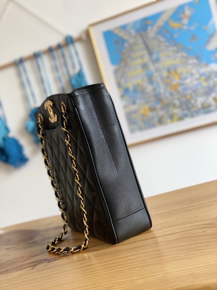 Handbag    Chanel  A99  size  28*9 *30 cm