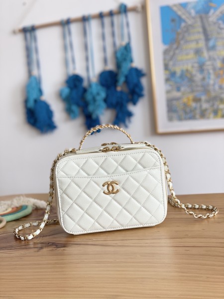 Handbag   Chanel  AP3222  size  19*13.5*7* cm
