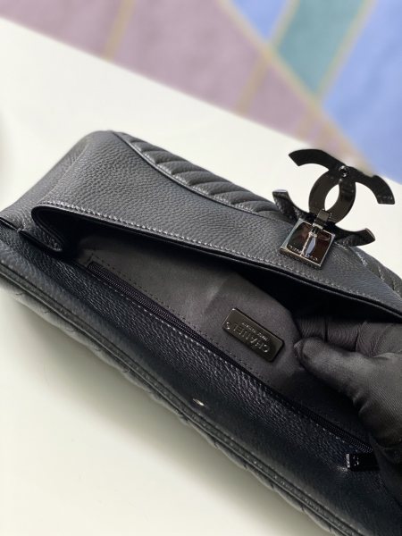 Handbag   Chanel  86015  size  30.12.6  cm