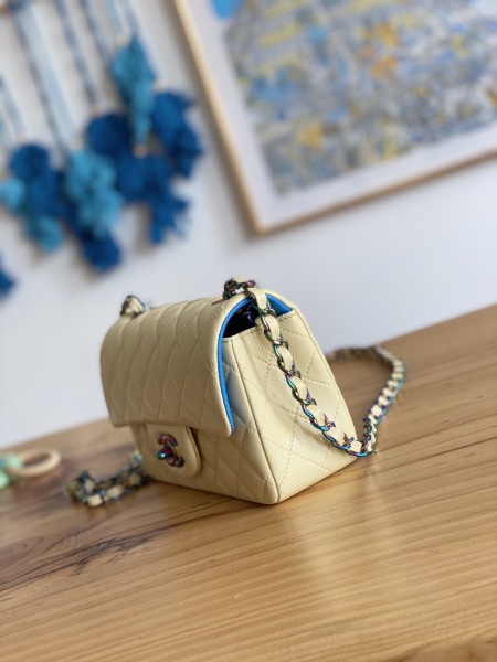 Handbag  Chanel  116  size  20 cm