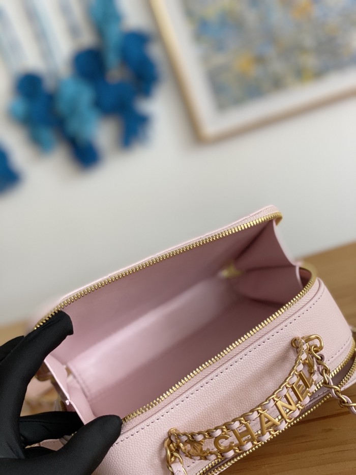 Handbag    Chanel  AP3222  size  19*13.5*7* cm