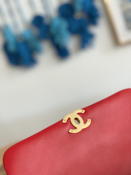 Handbag    Chanel  3367  size 23X10X15.5 Cm