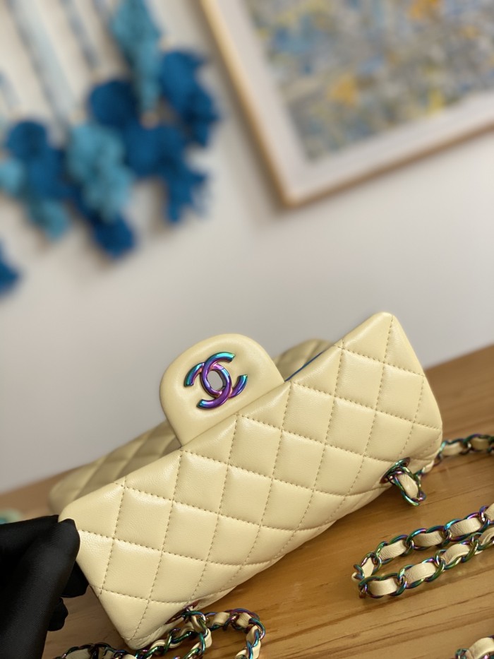 Handbag  Chanel  116  size  20 cm