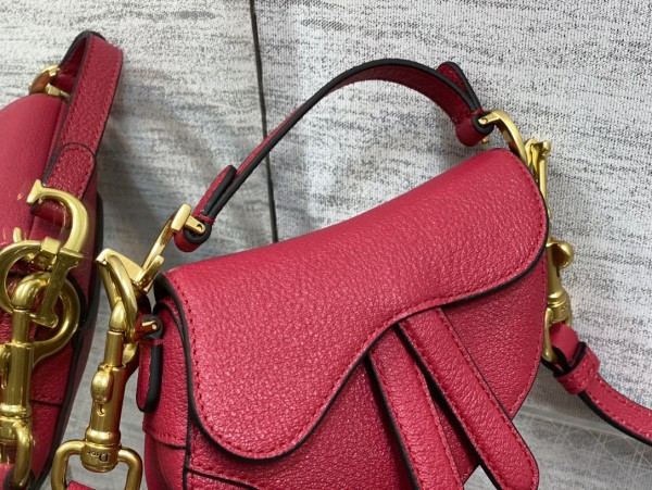 Handbag   Dior  size 12*7.5*5 cm