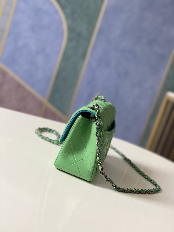 Handbag   Chanel  115  size  17 cm