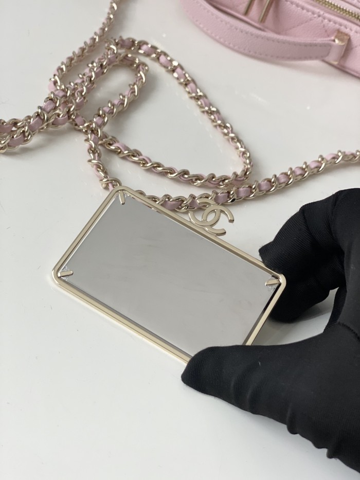 Handbag   Chanel  3168   size  18.5x12.5x6 cm