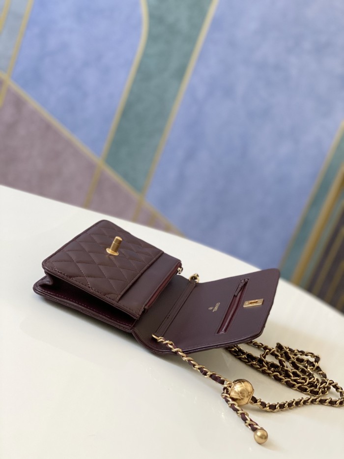 Handbag   Chanel  81133  size  19 cm