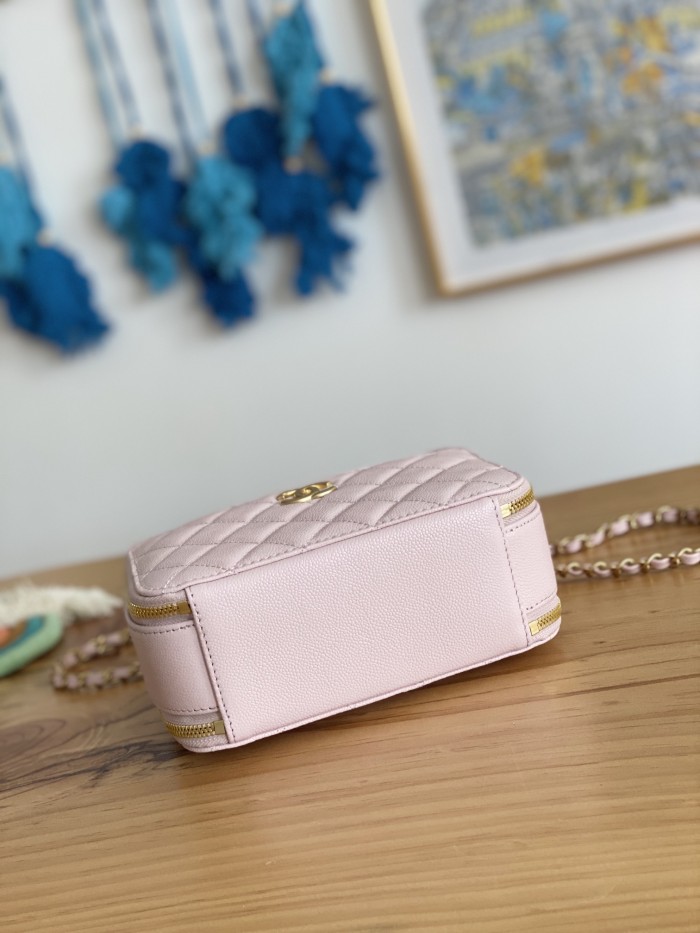 Handbag    Chanel  AP3222  size  19*13.5*7* cm