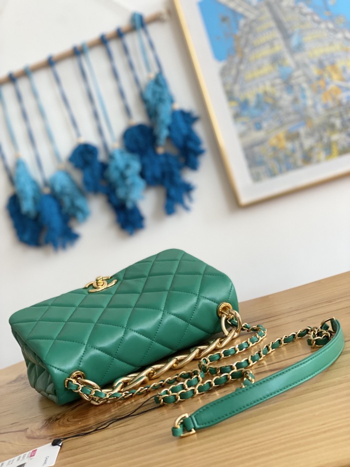 Handbag   Chanel  3367  size  23X10X15.5 Cm