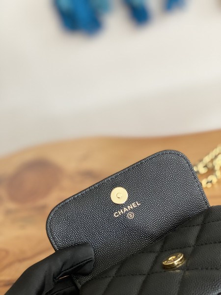 Handbag Chanel  AP3004  size  11X12X5 cm