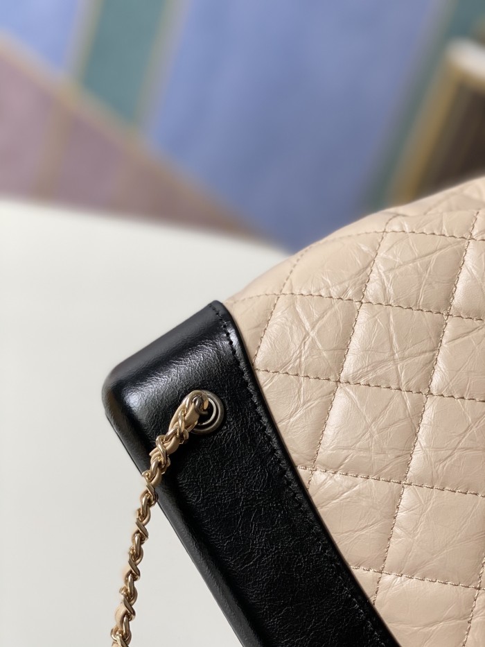 Handbag   Chanel  94485   size  23*22.5*10.5 cm