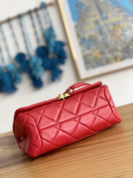 Handbag    Chanel  3367  size 23X10X15.5 Cm