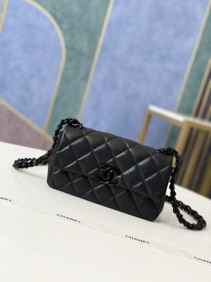 Handbag    Chanel 2302 size  20x12.5x6 cm