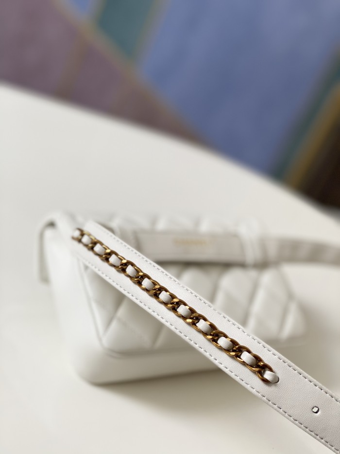 Handbag   Chanel  99009  size  18*3.5*12  cm