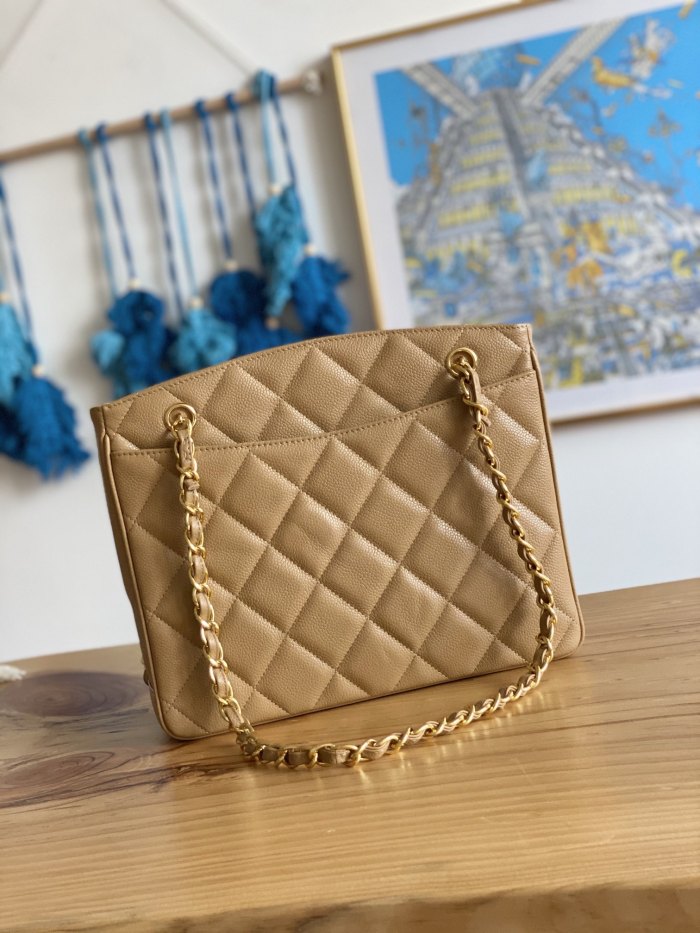 Handbag    Chanel  A98  size  28*9 *23 cm