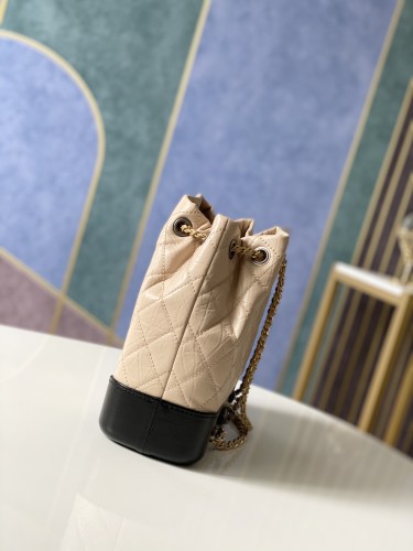 Handbag   Chanel  94485   size  23*22.5*10.5 cm