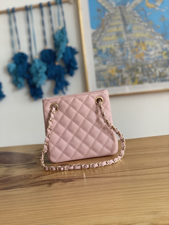 Handbag  Chanel   AS3176  size  16X15X9 cm