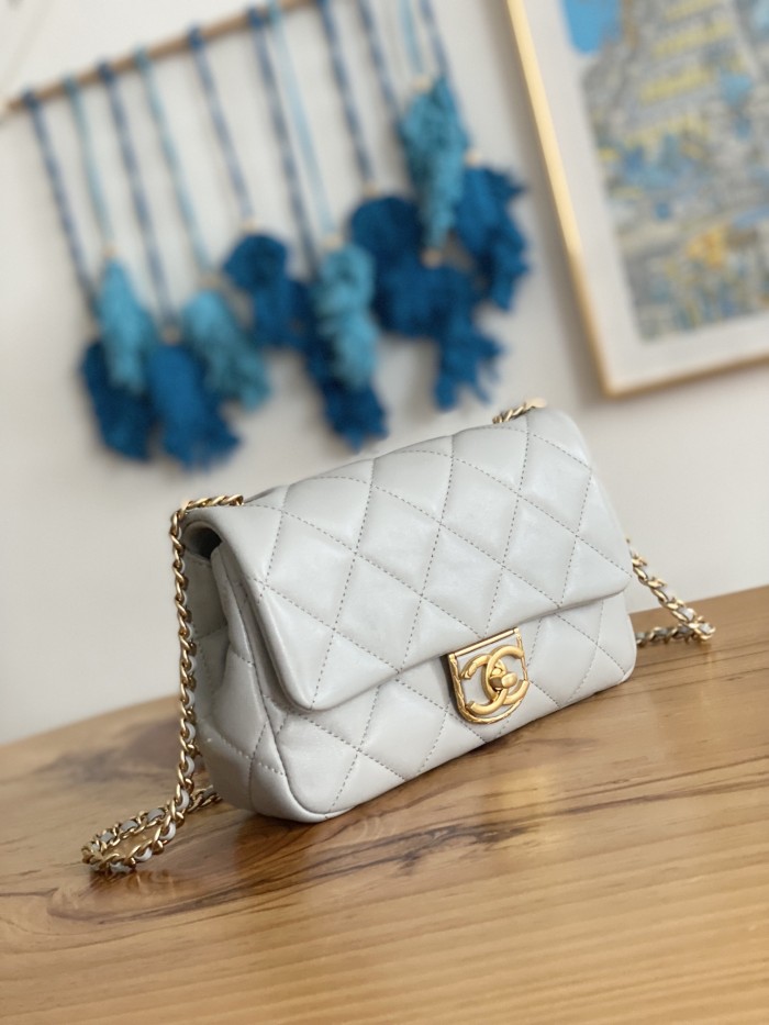 Handbag Chanel  3474  size  15*20*8 cm