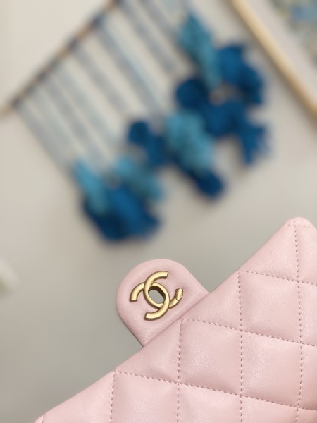  Handbag Chanel  3457  size  14*20*8 cm