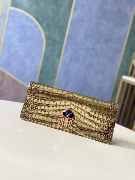 Handbag Chanel  6603  size 30.13.4  cm