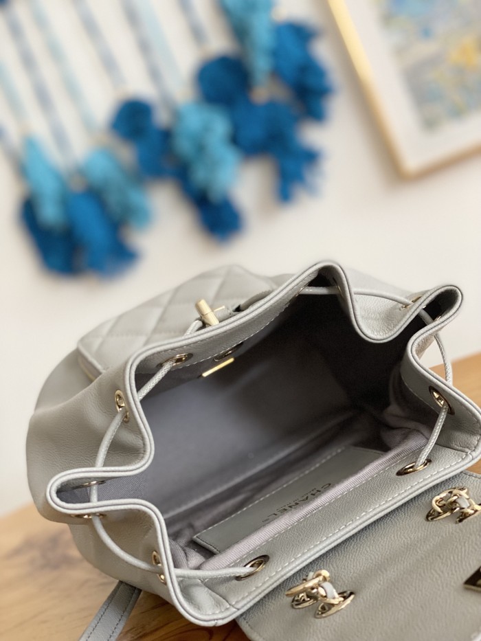  Handbag Chanel  AS3530  size  19*20*12 cm