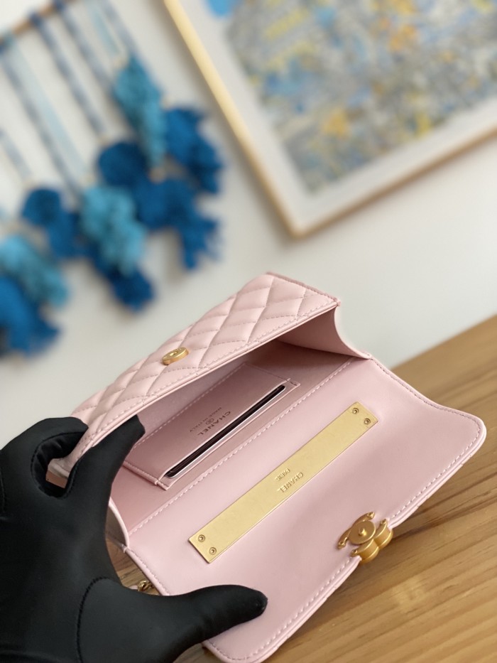 Handbag  Chanel  AP81214   size  10*18*4.5 cm