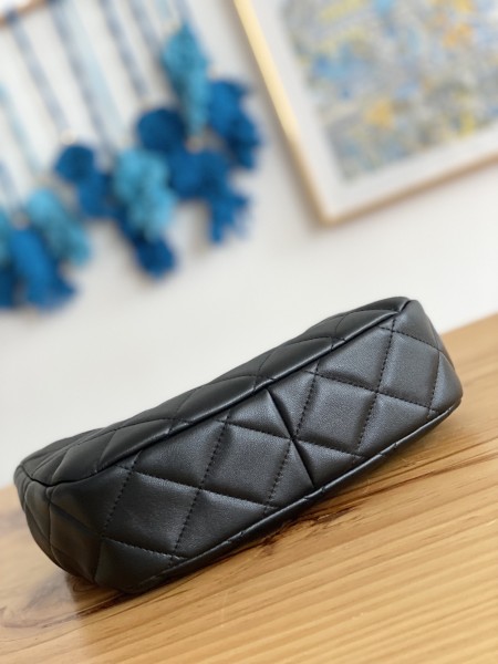  Handbag  Chanel  3476  size  17*23*7* cm