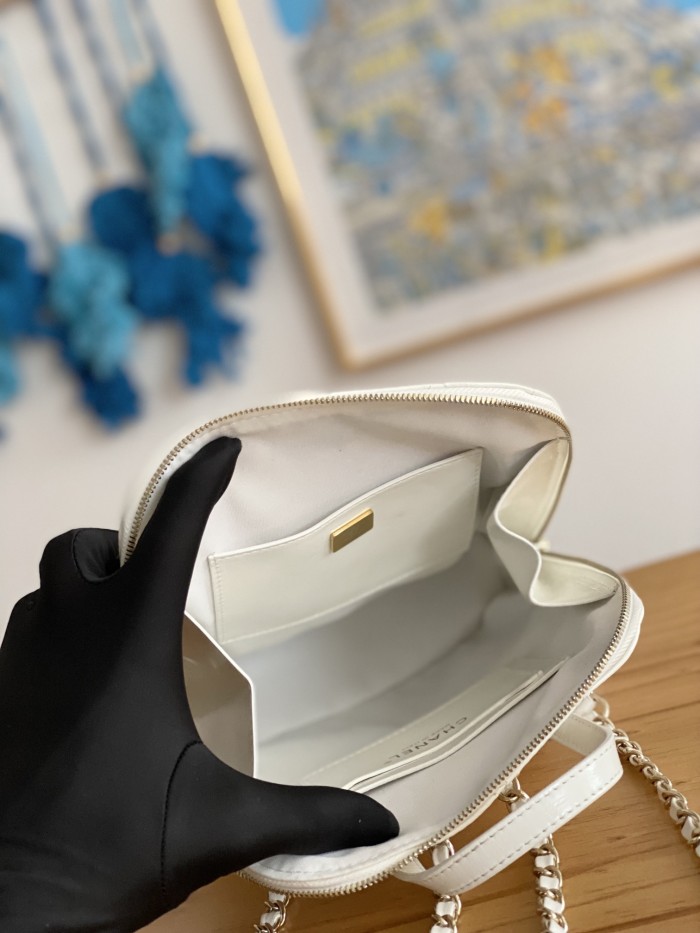  Handbag  Chanel 3332  size  21*23*8* cm