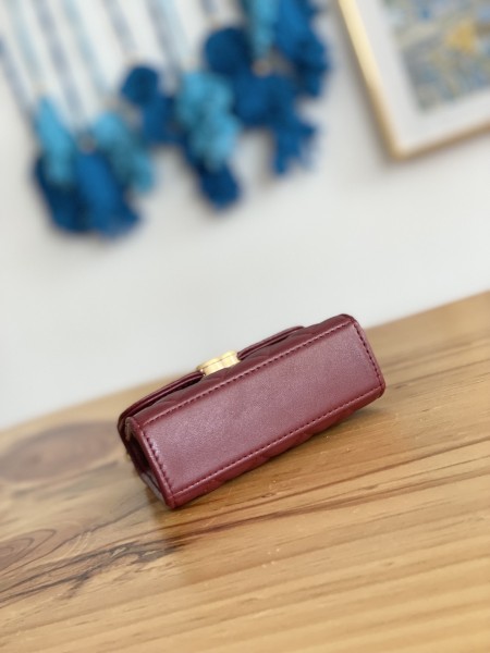 Handbag  Chanel  AP81212  size  8.5*11*4 cm