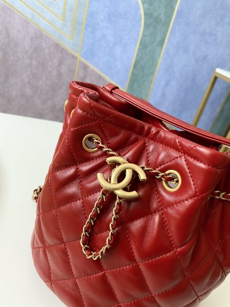 Handbag Chanel  2057  size  20*23*13 cm