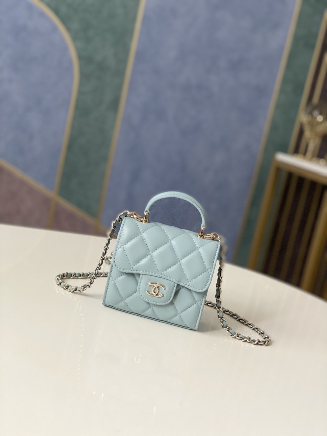 Handbag Chanel  81191 size  12 cm