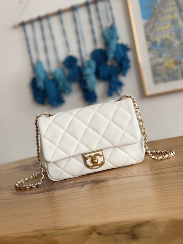Handbag Chanel 3474  size  15*20*8 cm
