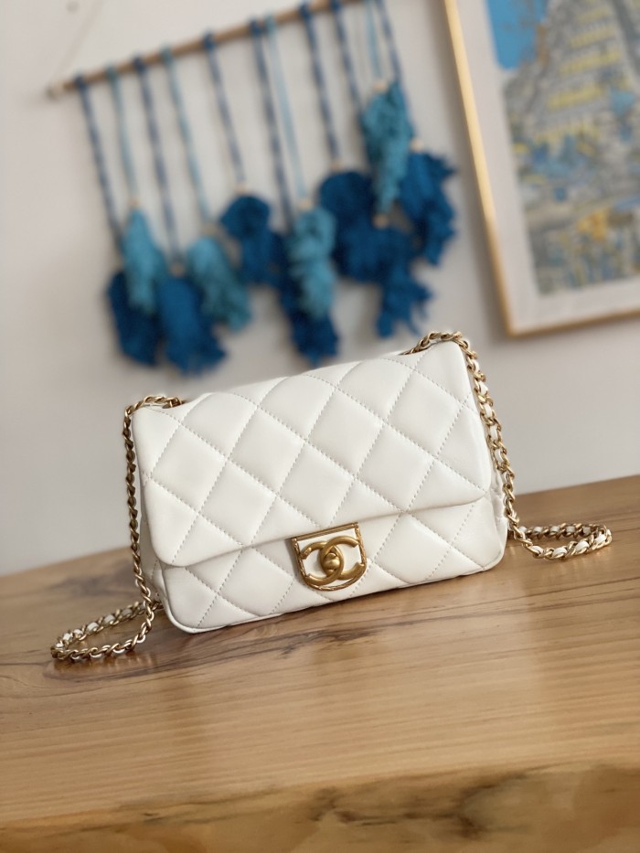 Handbag Chanel 3474  size  15*20*8 cm