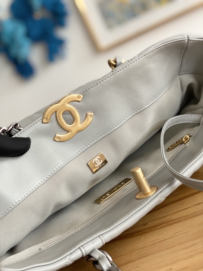 Handbag  Chanel  AS3519  size  30*37*10 cm