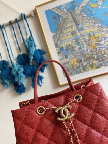 Handbag Chanel  8309  size  20 cm  