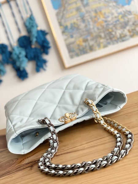 Handbag  Chanel   AS3519  size  30*37*10 cm