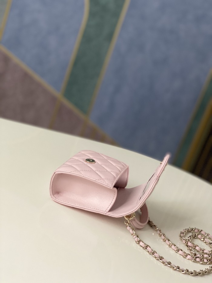 Handbag Chanel 81191  size 12 cm 