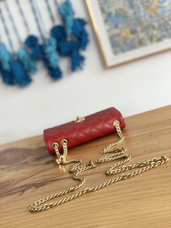 Handbag  Chanel  81221  size  19 cm