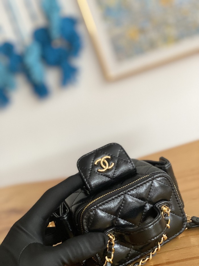 Handbag  Chanel  AP81232  size  10.5*7*8.5 cm