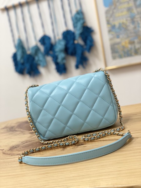 Handbag Chanel   3474  size  15*20*8 cm