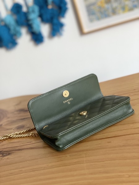 Handbag  Chanel  81224  size  16 cm