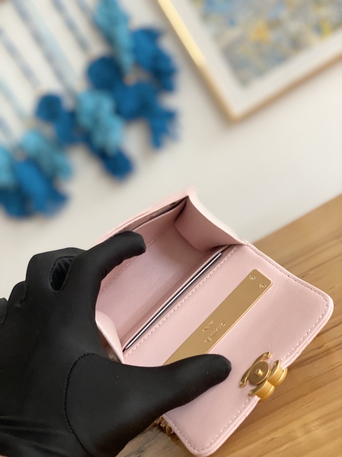 Handbag  Chanel AP81212  size  8.5*11*4 cm