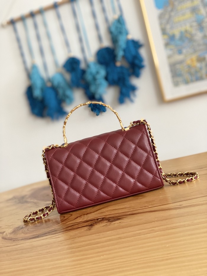 Handbag  Chanel  AP81214  size  10*18*4.5 cm