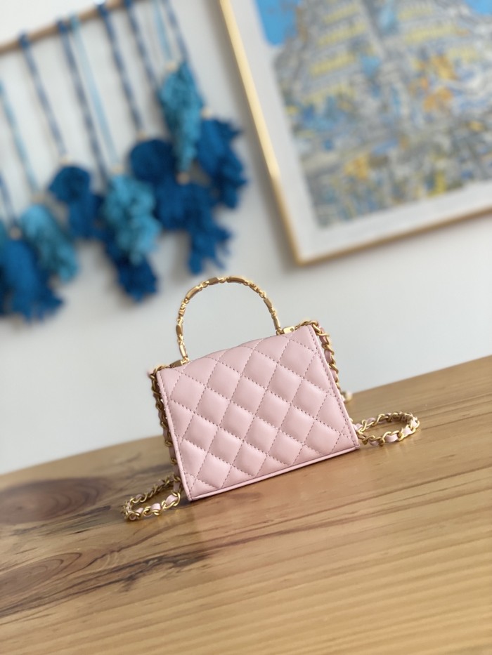 Handbag  Chanel AP81212  size  8.5*11*4 cm