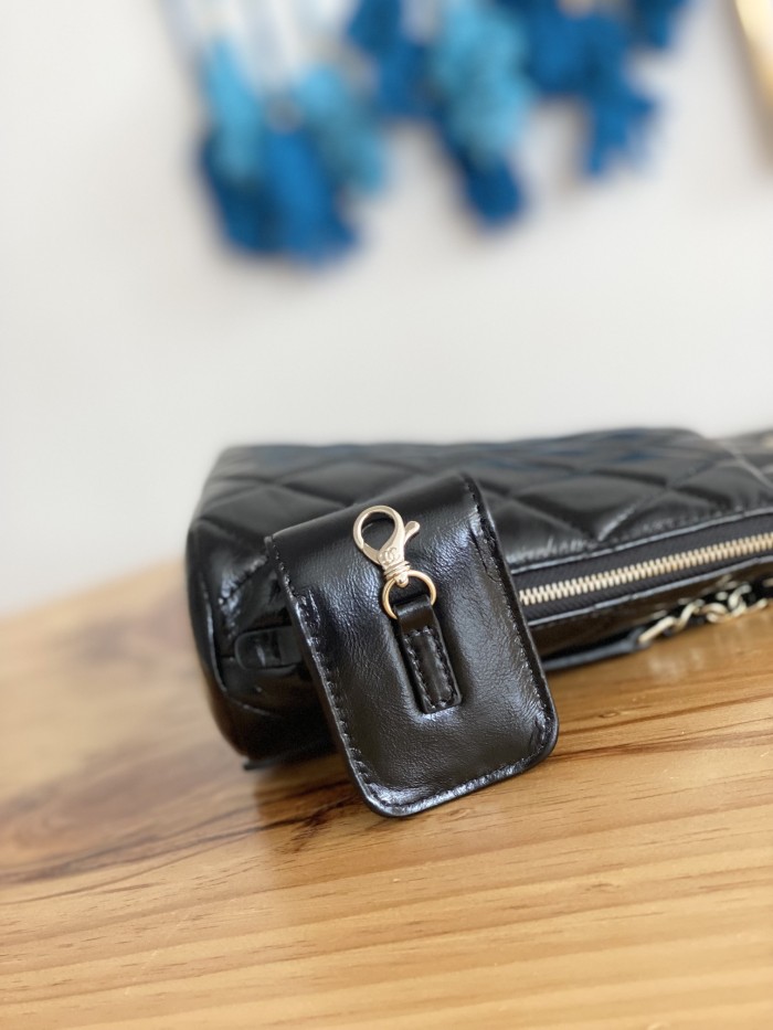 Handbag  Chanel  3332  size  21*23*8* cm