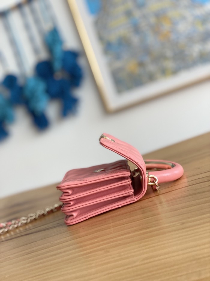 Handbag  Chanel  81209  size  12.5 cm